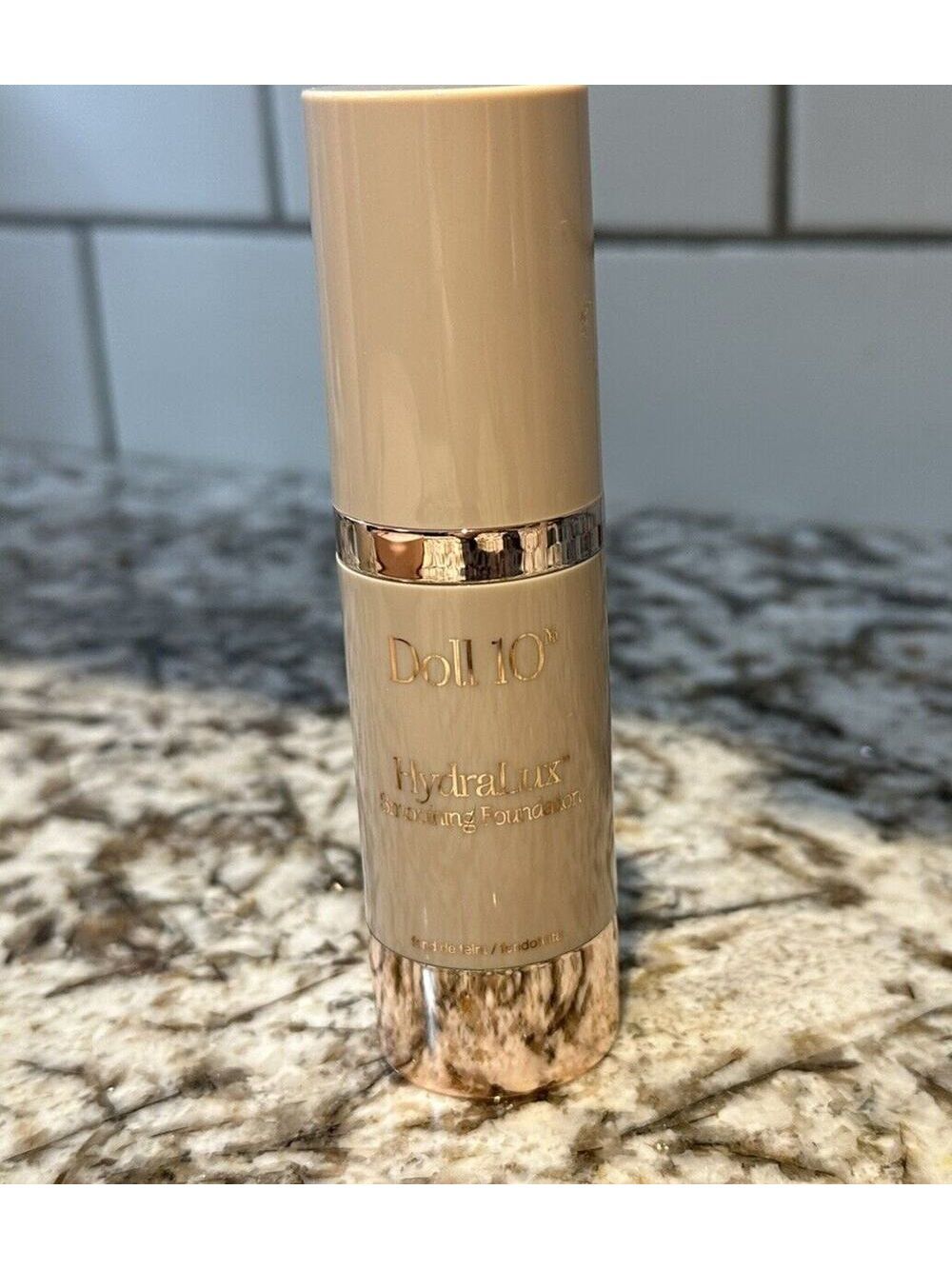 Doll 10 HydraLux Smoothing Cream Foundation Deep 30 mL Anti-Aging Deep